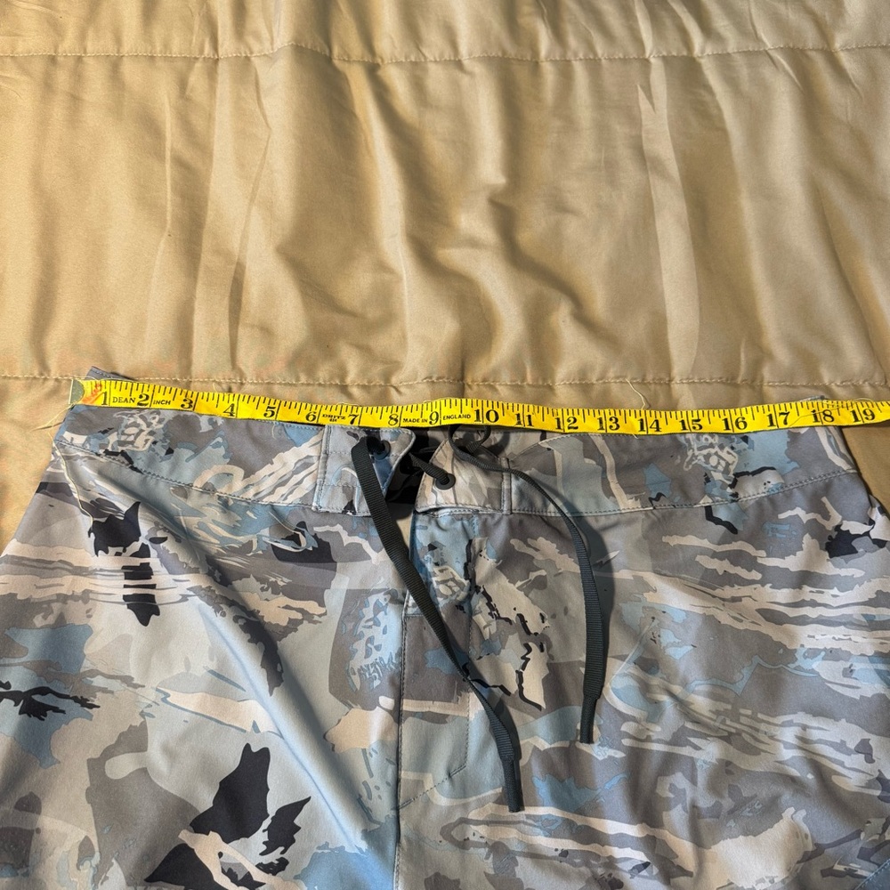 Men's Camouflage under Armour Board Swim Shorts large - Picture 7 of 7